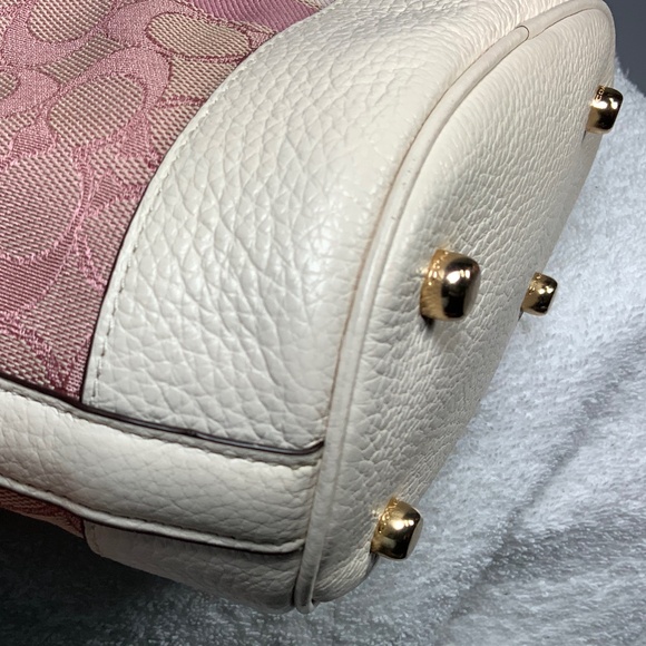 Coach Dempsey Bucket Bag in Signature Jacquard With Stripe And Coach Patch - Picture 7 of 12